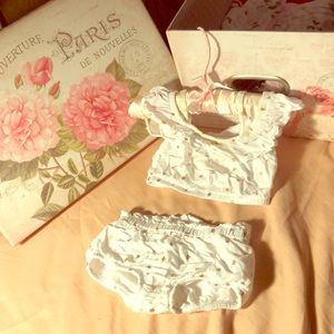 Infant girl two piece outfit, cat and jack